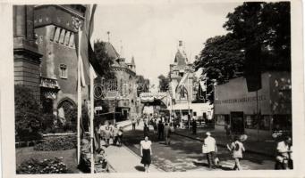 Budapest Nemzetközi Vásár 1948 photo So.Stpl (cut)
