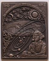 1993. Nikolaus Kopernikus halálának 450. évfordulójára készült fém emlékplakett "Buderus" jelzéssel és "de revolutionibus orbium coelestium libri" szöveggel T:1