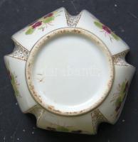~1860 Aranyozott és virág mintával díszített cseh porcelán tál / Czech chinaware tray 7x15x15 cm