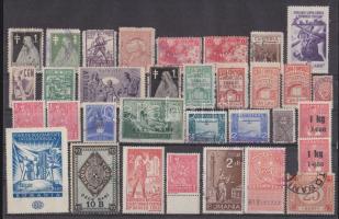 33 db román okmánybélyeg