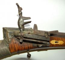 17. századi eredeti érintetlen Török Ottomán birodalmi elöltöltős muskéta damaszkuszi acélból készít...