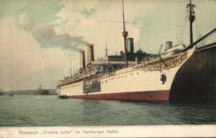 SS Prinzessin Victoria Luise in Hamburg docks (EK)