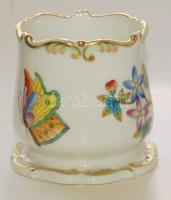 Herendi jelzéssel ellátott kézzel festett Viktória-mintás váza/Herend handpainted
chinaware vase 7 ...