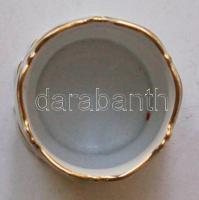 Herendi jelzéssel ellátott kézzel festett Viktória-mintás váza/Herend handpainted
chinaware vase 7 ...