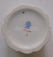 Herendi jelzéssel ellátott kézzel festett Viktória-mintás váza/Herend handpainted
chinaware vase 7 ...