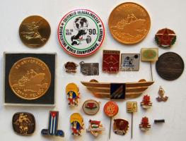 Kis vegyes kitűző, jelvény, emlékérem és sportérem tétel összesen 24db