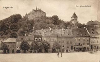 Segesvár Evangelist grammar school and the Steinbrücher (Kőbányai) Bier Quelle pub