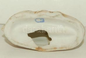Kézzel festett kis porcelán figurák Alt-Wien jelzéssel / Chinaware figure wihth Alt-Wien mark 8 cm