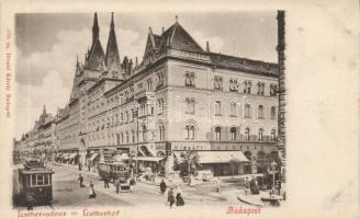 Budapest VIII. Luther-udvar Munkácsy Kávéház és villamosok, Divald