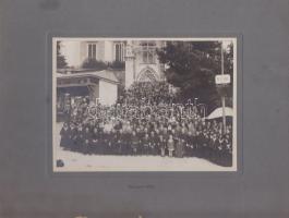 cca 1900 Mariazell tabló-fotó, háttérben szuvenírbolttal / Mariazell photo with souvenir-shop 30x25