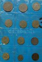 Tartalmas érme gyűjtemény, négy mappába rendezve, precízen katalogizálva, az elválasztólapokon felso...