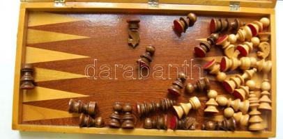 Hiánytalan fa sakk készlet (tábla 50x50 cm)