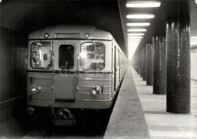 cca 1970 Pálmai István: 5 db metró-fotó 18x13 cm