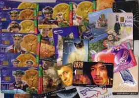 93 db magyar telefonkártya, sok féle