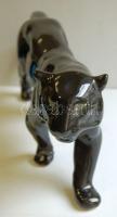 Feketepárducot ábrázoló porcelán figura / Chinaware figure 17x38 cm
