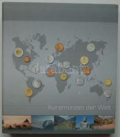 Keményfedeles gyűrűs éremalbum, 20 lap, 532db különböző méretű érme tárolására alkalmas