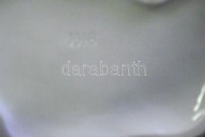 Csellózó hölgyet ábrázoló porcelán figura (sérült) / Chinaware figure (damaged) 22 cm