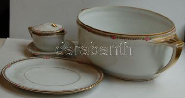 cca 1807-93 Ch. Ahrenfeld jelzéssel ellátott kézzel festett és aranyozott porcelán leveses, húsos és szószos tál (sérült) / Ahrenfeld handgolded chinaware soup-sauce bowl and meat dish (damaged)