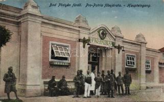 Pöstyénfürdő Pro Patria main entrance