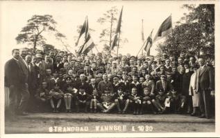 Wannsee group photo 1930