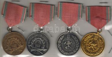 "Önkéntes tűzoltó ..." 5,10,15,20 éves kitüntetés 4db