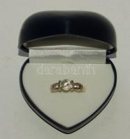 Női ezüst (Ag) gyűrű cirkóniával 4,89 gr dobozban