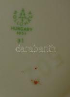 Hollóházi Nagyréde "Szőlőskert" MG.TSZ. jelzéssel ellátott virágokkal díszített porcelán v...