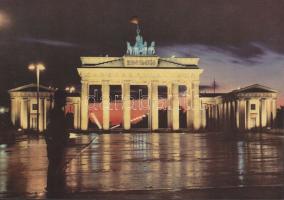 29 db NDK fotó a 80-as évek elejéről mappában