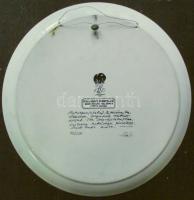 Limitált példányszámú, színkompozíciónként csak 20db! Szász Endre által tervezett porcelán falitányé...