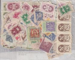 200 db okmánybélyeg, közte több ritka darab is ömlesztve