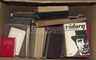 Nagy könyv tétel háború előtti és utáni könyvekkel, benne jobb darabok kb 20 db