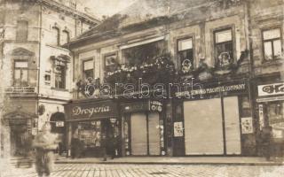 City photo with dentist office and the medical shop of László