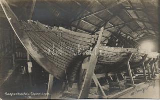 33 db Műkincseket ábrázoló képeslap, városképes és motívum vegyesen, jó minőségben