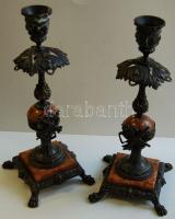 Dekoratív bronz és vörösmárvány gyertyatartó pár 29 cm