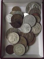 30db klf külföldi és magyar kis fémpénz gyűjtemény, selyemborítású dobozkában T:vegyes