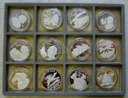 Cook-szigetek 2003-2006. 1$ Ag "Ázsia történelme" pénzérmesorozatának 30 különféle darabja...