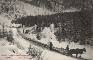 Rahó Vilhovát valley timber transport