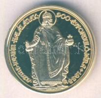 "Magyar aranypénzek utánveretben - Szent István jubileumi 100 pengő" aranyozott Ag emlékérem 5.5g T:PP tanúsítvánnyal, csak 2009db!