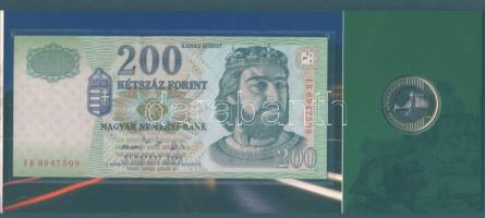 2009. 200Ft elsőnapi veret + 200Ft bankjegy "Búcsú a 200Ft-os bankjegytől" díszcsomagolásban T:BU, I Csak 12.000db!