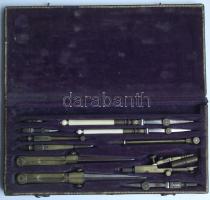 cca 1900 Igényes csont-réz körzőkészlet keménydobozban  / Nice bone-copper set of bows in hard case