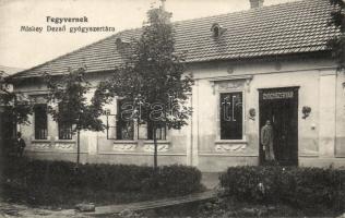 Fegyvernek Miskey Dezső gyógyszertára