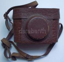 Pouve start jó állapotú bakelit kamera tokkal / camera