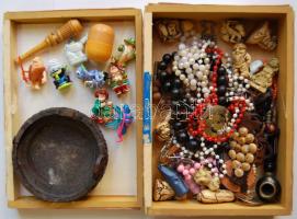 Bolhapiac tétel: bizsuk, nyakláncok, apró figurák, szipkák, stb