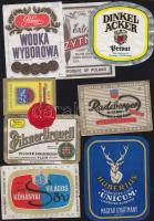27db különféle ital- és bőröndcímke érdekes darabokkal