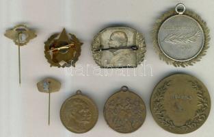 Vegyesk díjérem, kitűző és medál tétel, benne: "Balaton" úszók egyesülete 1900. fémjelzett...