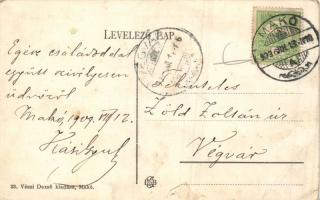 Makó Főgimnázium a Kossuth-szoborral