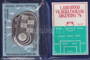 1978. "Labdarúgó VB Argentina" Ag stadion formájú plakett eredeti csomagolásban tanúsítván...