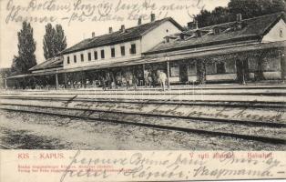 Kiskapus railway station (cut)