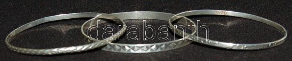 3 db régi ezüst (Ag) karperec különböző mintával össz. 24,45 gr