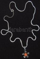Ezüst (Ag) nyaklánc nemes korallal díszített ezüst medállal 6,88 gr